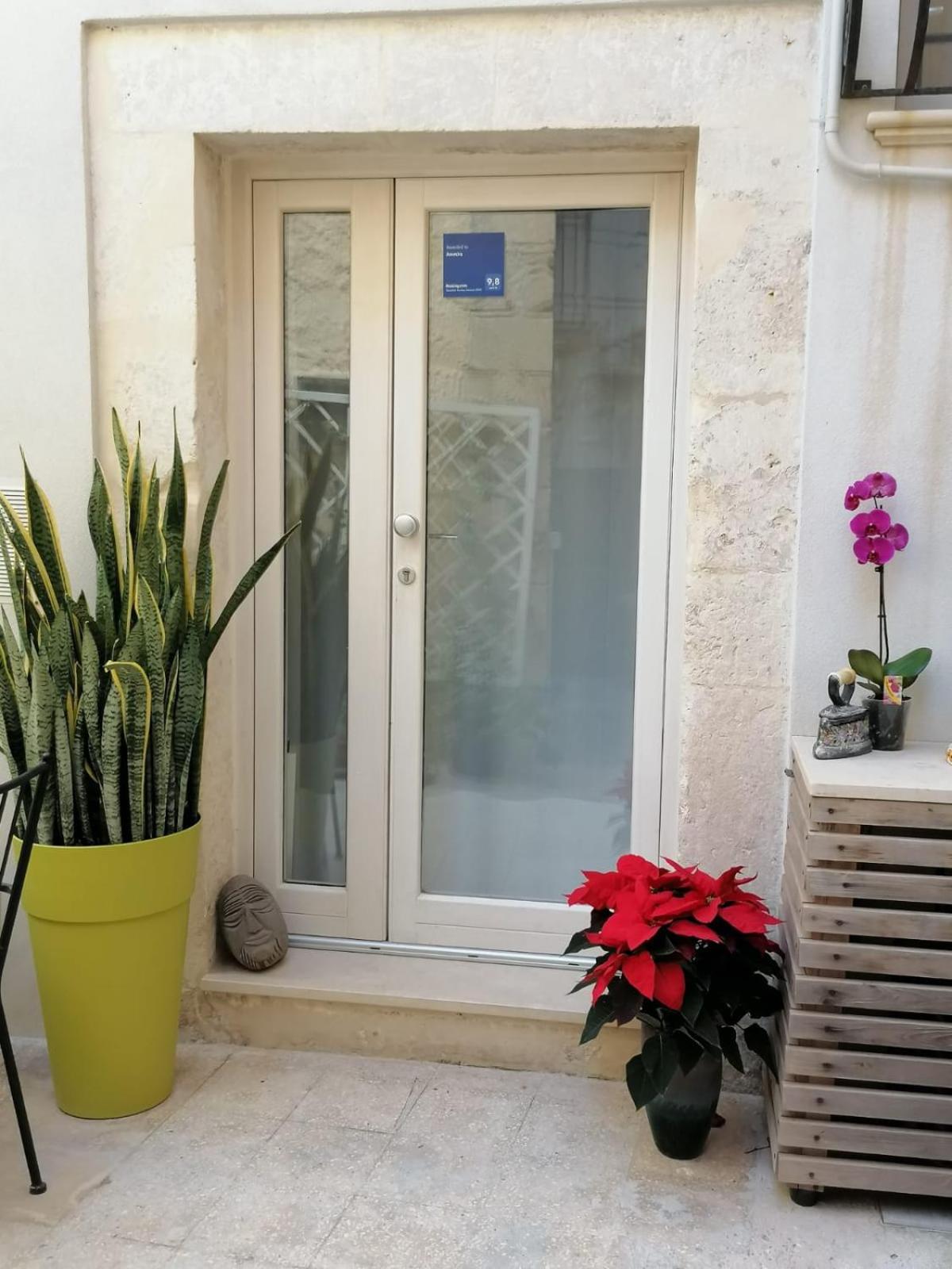 דירות סירקוזה Ammira חדר תמונה